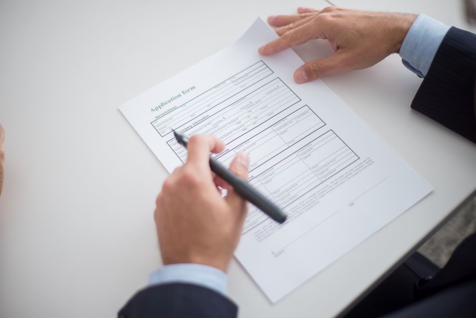 E-7 Work Visa vs D-8 Investment Visa Comparison
